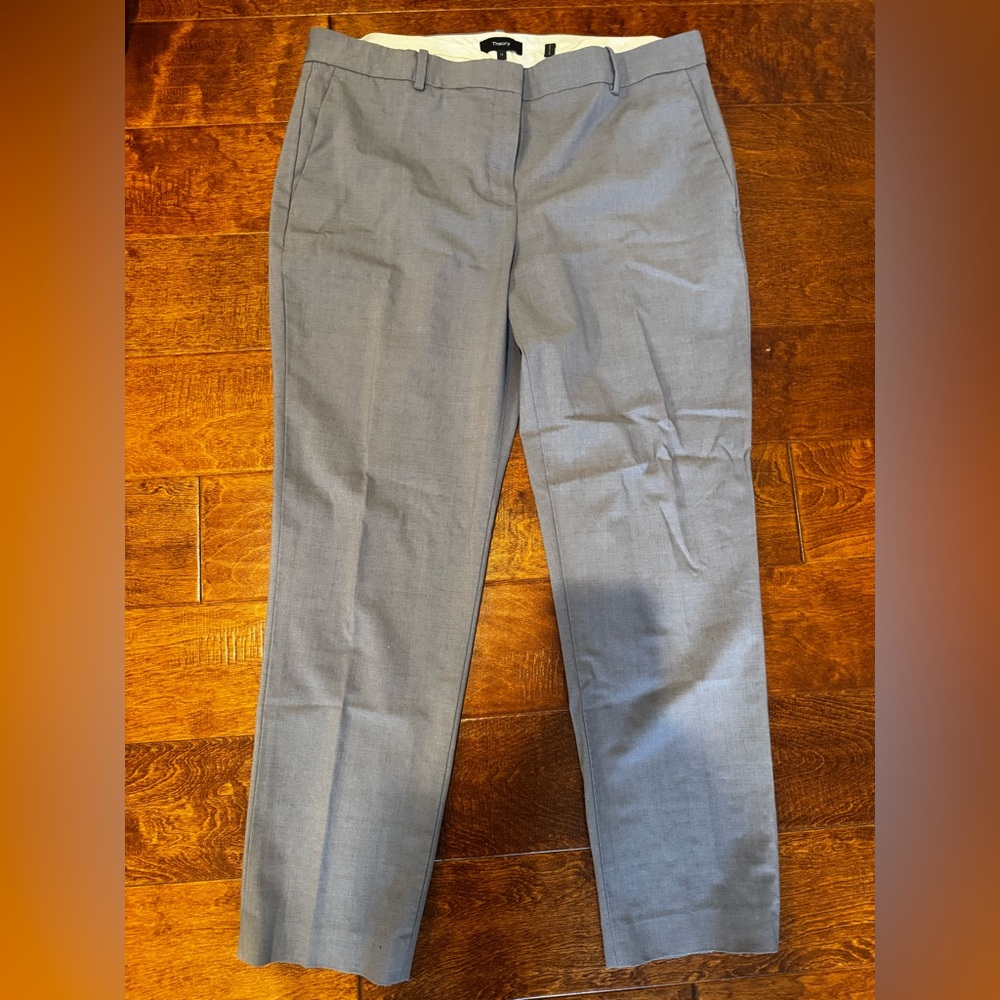 Women’s cropped gray Theory dress pants